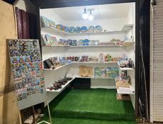 Продавец консультант на сувенирную точку