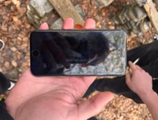 СРОЧНО АЙФОН 7  