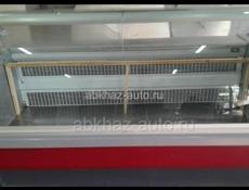 Витринный холодильник 2м