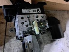 Тормозной блок Абс на Приус 20