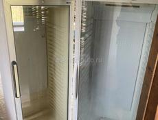 Продаются два витринных холодильника 