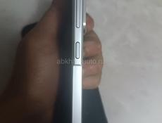 Продаю телефон срочно в идеальном состоянии 