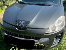 Peugeot 4007