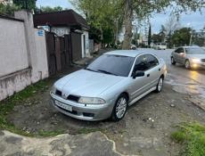 Mitsubishi Carisma