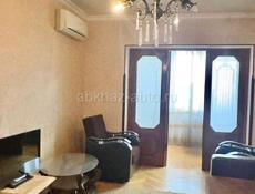 2 - К. КВАРТИРА В СУХУМЕ  100 М ОТ НАБЕРЕЖНОЙ 