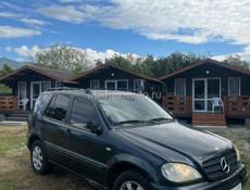 Mercedes-Benz ML