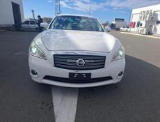 Nissan Gloria