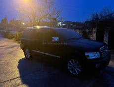 Infiniti QX56
