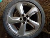 Диски с шинами 245/40/R18