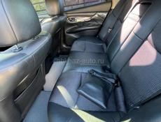 Nissan fuga