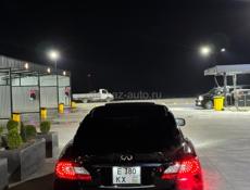 Nissan fuga