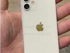 Обменяю на достойный андроид iPhone 12 mini на 128 ГБ батарейка 79% есть маленькие коцки по корпусу Face ID все работает писать WhatsApp
