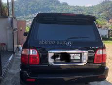 Lexus LX