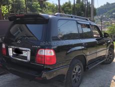 Lexus LX