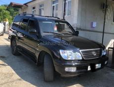 Lexus LX