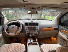 Infiniti QX56