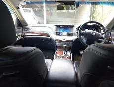 Nissan fuga