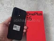  OnePlus 15 