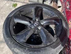 Диски R18 от лексуса gs рестайлинг 