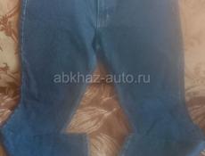 Продаются джинсы мужские 
