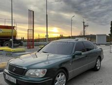 Lexus LS
