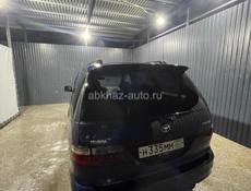 Toyota Previa