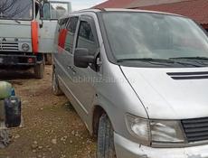 Mercedes-Benz Viano