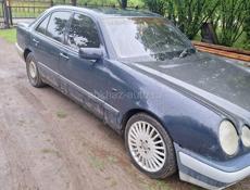 Mercedes-Benz E-Класс