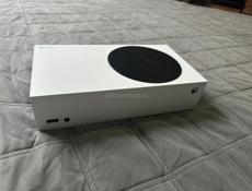 Xbox Series S 512Gb + FIFA 24 + GTA 5 (2 геймпада)