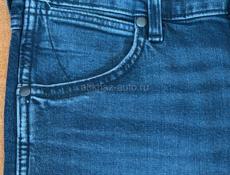 Джинсы wrangler