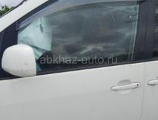 Продам двери ,багажник