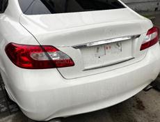Nissan fuga