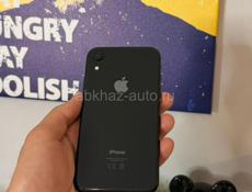 iPhone XR 128 g 🔋76%