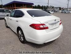 Nissan fuga