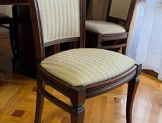 массив дерева стол со стульями
