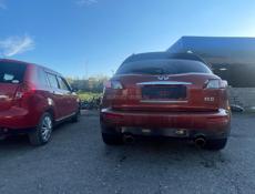 Infiniti FX