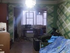 Город Очамчира улица Чачба дом 109 второй этаж трёх комнатная квартира с большой четвёртой лоджей вся инфраструктура в шаговой доступности. 