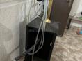 Продаю пивной аппарат имеет два крана для разлива пива и имеет разлив бля бутылки снизу кранов аппарат в хорошем состоянии холодильник охлаждает отлично 