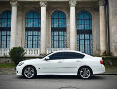 Nissan fuga