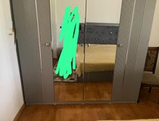 Продам спальный гарнитур 