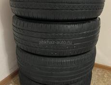 Продаю комплект летних шин 