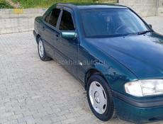Mercedes-Benz 200-Series