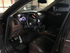 Infiniti FX