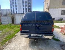 Chevrolet Suburban