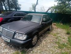 Mercedes-Benz 124