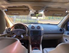 Mercedes-Benz ML