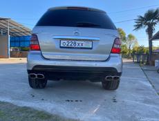 Mercedes-Benz ML