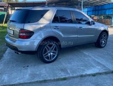 Mercedes-Benz ML