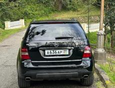 Mercedes-Benz ML