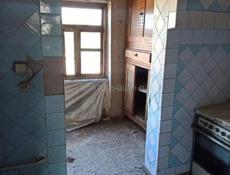 Продается 3-х комнатная квартира в центре города Очамчира.